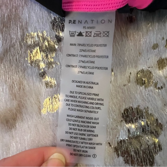 NWT PE Nation XS Sports Bra Women’s Red Pink Black Racer Back Recycled Polyester - Picture 3 of 6